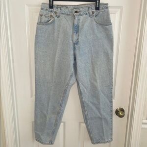 Levi's Light Blue Straight Leg Women's Jeans
